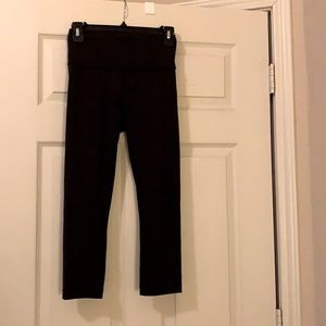 Lululemon cropped leggings